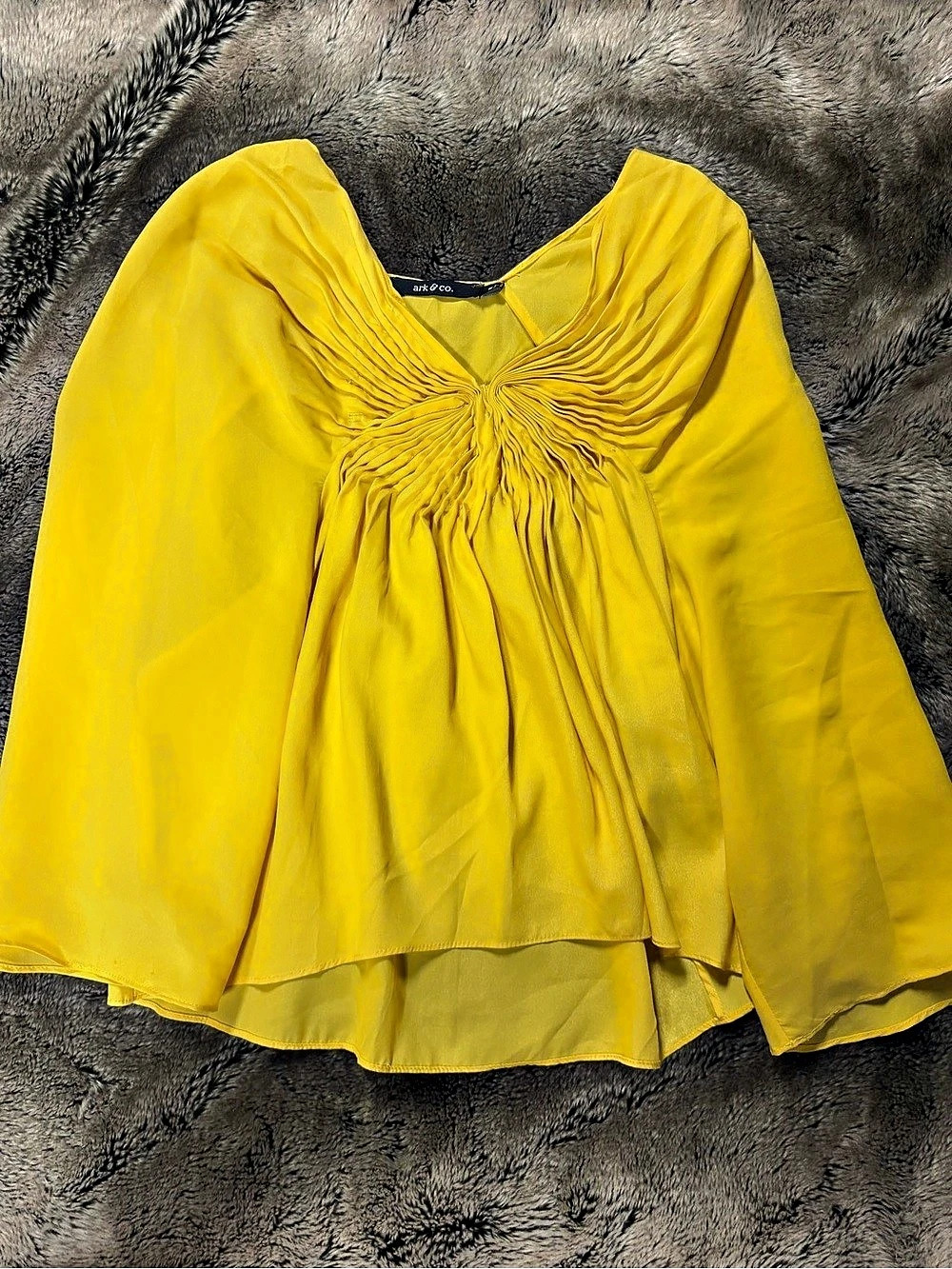 Art and Co Yellow Blouse Size Medium Like New